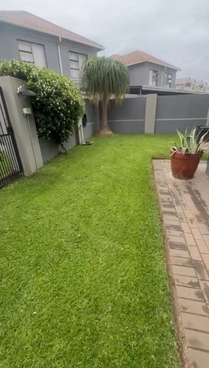 3 Bedroom Property for Sale in Gateway Manor North West